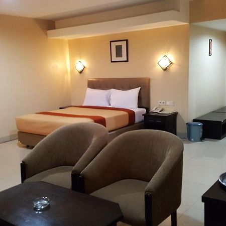 Rota International Hotel Джакарта Екстер'єр фото