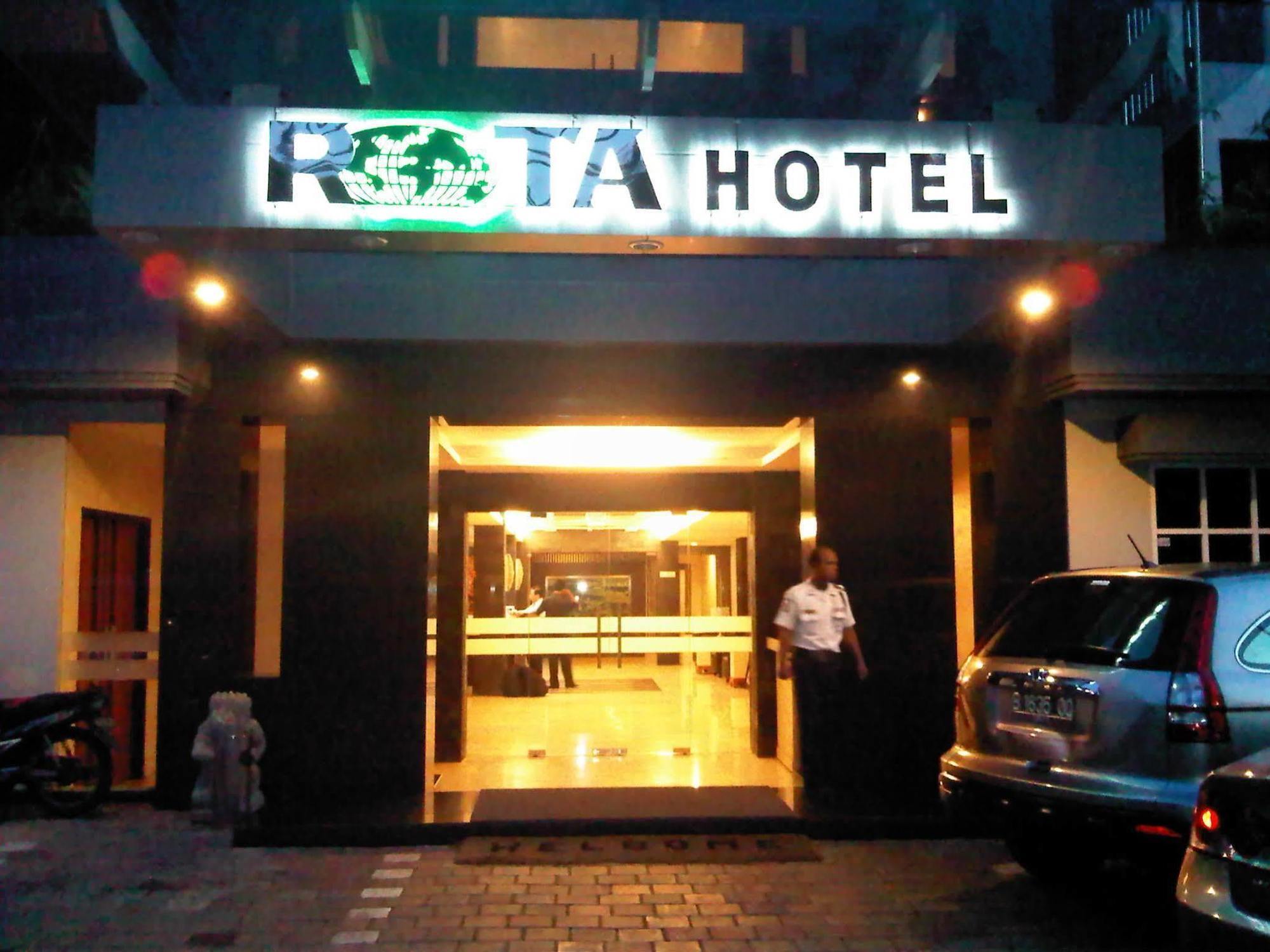 Rota International Hotel Джакарта Екстер'єр фото