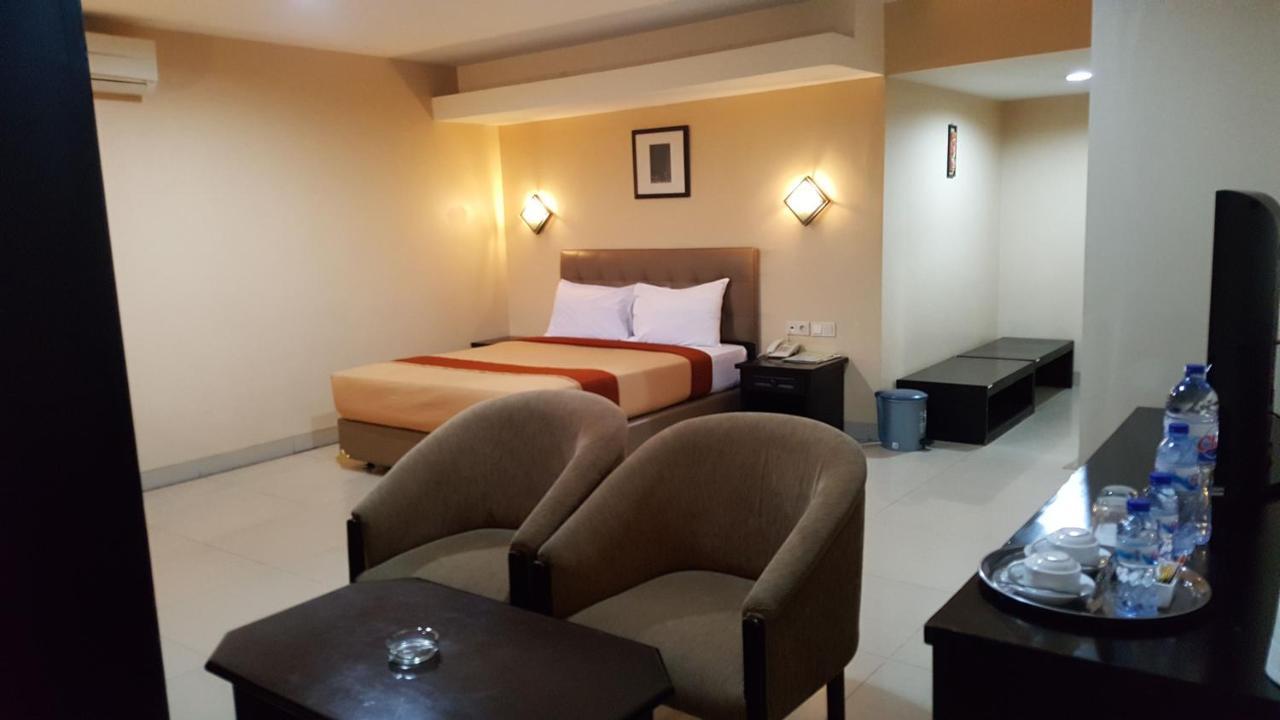 Rota International Hotel Джакарта Екстер'єр фото